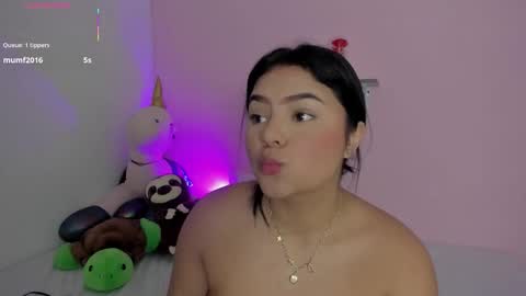 Snapshot of oriana_guzman chatting on 11/15/25, 01:25 Miss Guzman online show from 11/15/25, 01:25