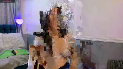 Oriana  online show from 10/07/25, 12:35