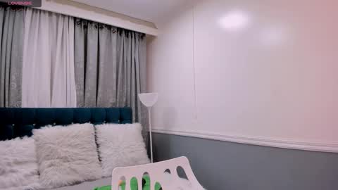 Oriana  online show from 10/14/25, 11:33