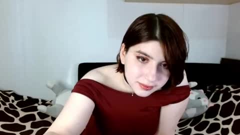 Snapshot of oriana_secret chatting on 06/18/26, 04:02 Oriana online show from 06/18/26, 04:02