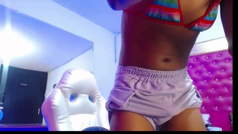 Oriana online show from 01/07/25, 04:37