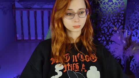 Orianna -  Hi Im into geek culture cosplay crafting LARP games. Shall we play DnD online show from 01/04/25, 01:21