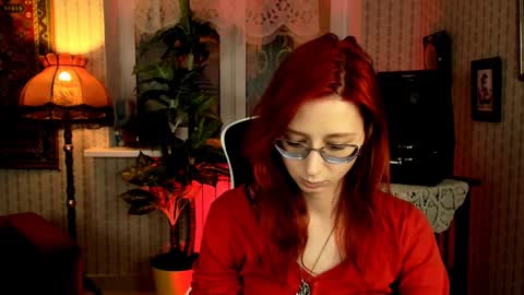 Orianna -  Hi Im into geek culture cosplay crafting LARP games. Shall we play DnD online show from 01/14/25, 03:04