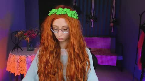Orianna -  Hi Im into geek culture cosplay crafting LARP games. Shall we play DnD online show from 02/01/25, 05:37