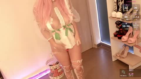 Snapshot of orianna_reed chatting on 06/04/26, 01:33 oriana online show from 06/04/26, 01:33