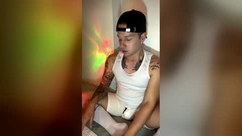 Orienzo online show from 03/16/26, 05:44