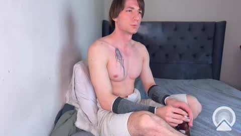 Snapshot of origamicat chatting on 02/15/25, 07:27 origamicat online show from 02/15/25, 07:27