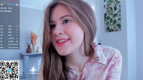 Dolores online show from 09/16/25, 07:09