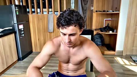 Fansly and Instagram -  online show from 03/20/26, 08:30