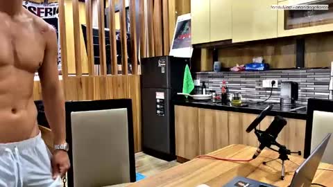 Fansly and Instagram -  online show from 04/12/26, 11:59