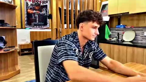 Snapshot of orlando__bloom chatting on 06/29/26, 09:48 Fansly and Instagram - online show from 06/29/26, 09:48