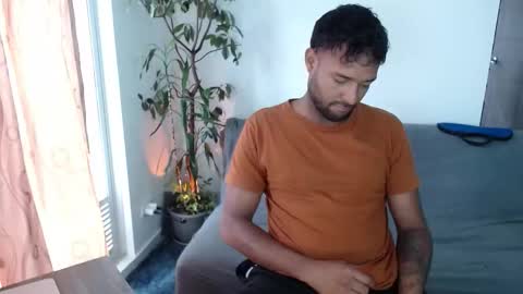 Snapshot of orlando_horny chatting on 10/04/25, 03:10 orlando_horny online show from 10/04/25, 03:10