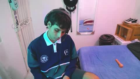 orus_420 online show from 11/18/25, 05:23