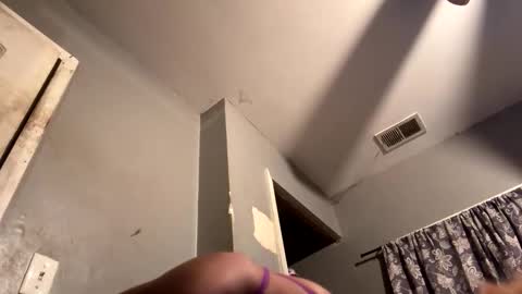 Snapshot of osanam04 chatting on 12/20/25, 06:42 osanam04 online show from 12/20/25, 06:42