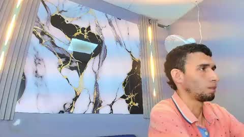 oscar_evans1 online show from 04/28/26, 02:44