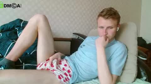 Snapshot of oscar_wildy chatting on 07/04/26, 11:27 Oscar online show from 07/04/26, 11:27