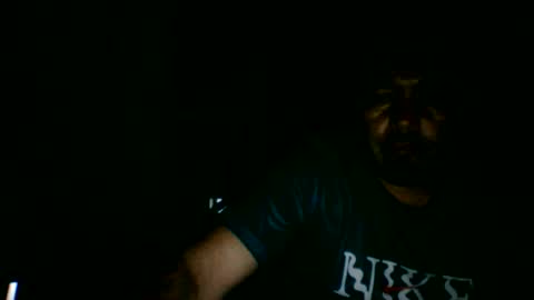 Snapshot of oscarjhe3512 chatting on 05/27/26, 02:19 oscarjhe3512 online show from 05/27/26, 02:19