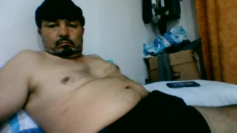 Snapshot of oscarjhe3512 chatting on 06/12/26, 02:21 oscarjhe3512 online show from 06/12/26, 02:21