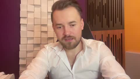 Oscar Steel Savage online show from 01/28/25, 07:53