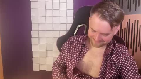 Oscar Steel Savage online show from 02/07/25, 11:24