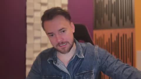 Oscar Steel Savage online show from 03/03/25, 08:21