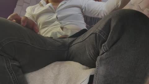 Oscar Steel Savage online show from 03/05/25, 08:21