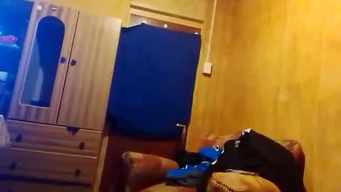 oscaruc232323 online show from 10/05/25, 09:34