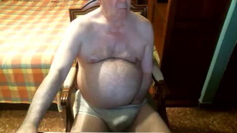 Oscar online show from 10/12/25, 04:28