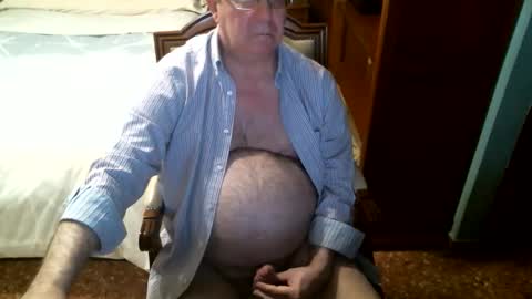 Oscar online show from 12/17/25, 04:35