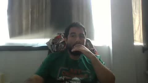 Snapshot of oscaryn_martell chatting on 12/29/24, 04:30 oscaryn_martell online show from 12/29/24, 04:30