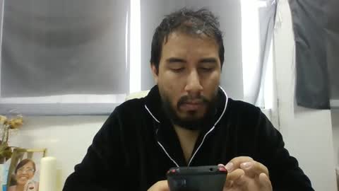 Snapshot of oscaryn_martell chatting on 10/06/25, 01:08 oscaryn_martell online show from 10/06/25, 01:08