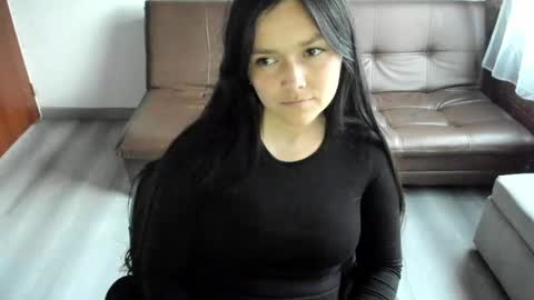 Snapshot of osiris_2546 chatting on 05/13/26, 09:22 Osiris online show from 05/13/26, 09:22