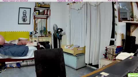 Osito Blanco online show from 05/05/26, 09:34