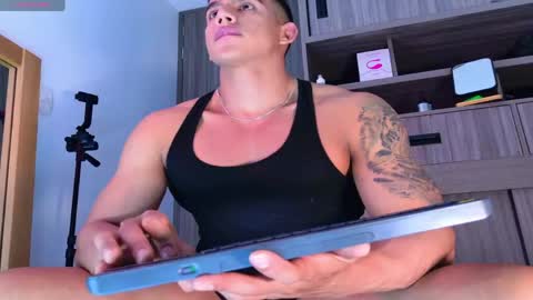 Oskar Ford NEW ACCOUNT online show from 04/21/26, 12:34