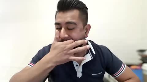 oskregal online show from 04/15/26, 09:26