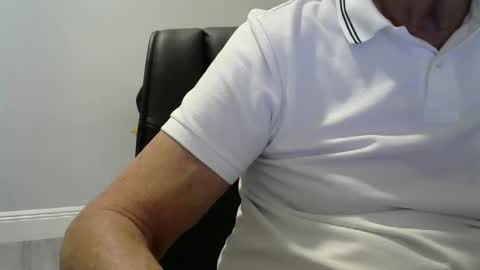 Ossi online show from 11/22/25, 09:47