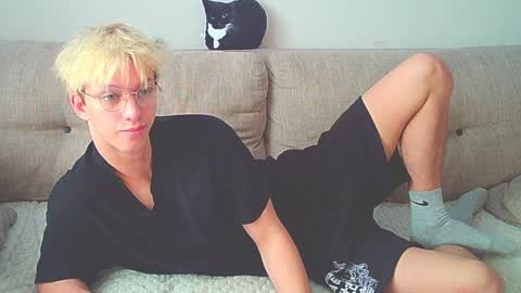 Ostin online show from 12/15/24, 08:19