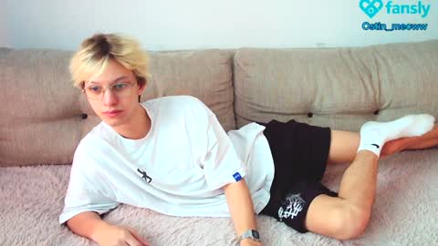 Ostin online show from 02/06/25, 07:13