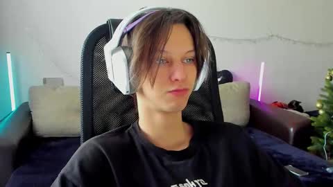 Ostin online show from 01/08/26, 06:16