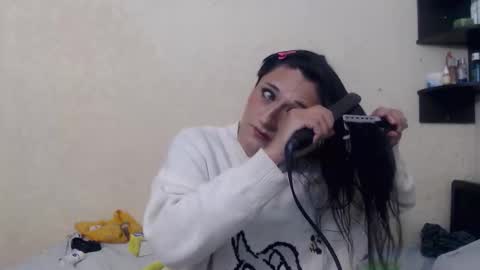 RACHEL CHOW online show from 10/31/25, 06:03