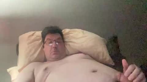 otter916 online show from 12/29/24, 07:28