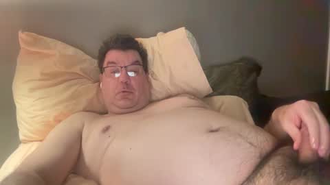 otter916 online show from 02/20/25, 05:33