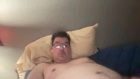 otter916 online show from 11/16/25, 06:41