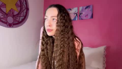 outerspace2000 online show from 11/24/25, 12:32