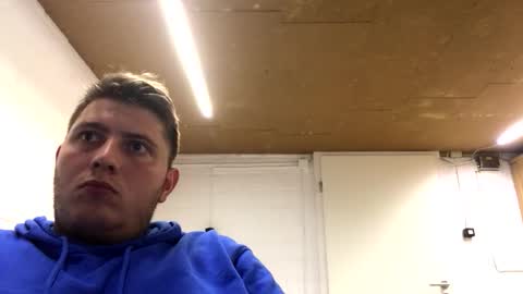 outflayd online show from 10/24/25, 09:55