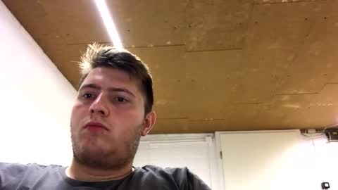 outflayd online show from 11/07/25, 04:29