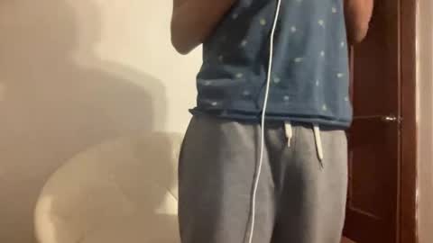 outofhisleague_ online show from 04/05/26, 02:31