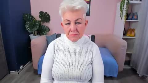 Alla online show from 11/05/25, 08:25