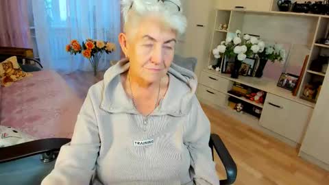 Alla online show from 12/22/25, 11:29