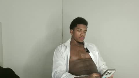 Owen online show from 12/22/25, 10:18